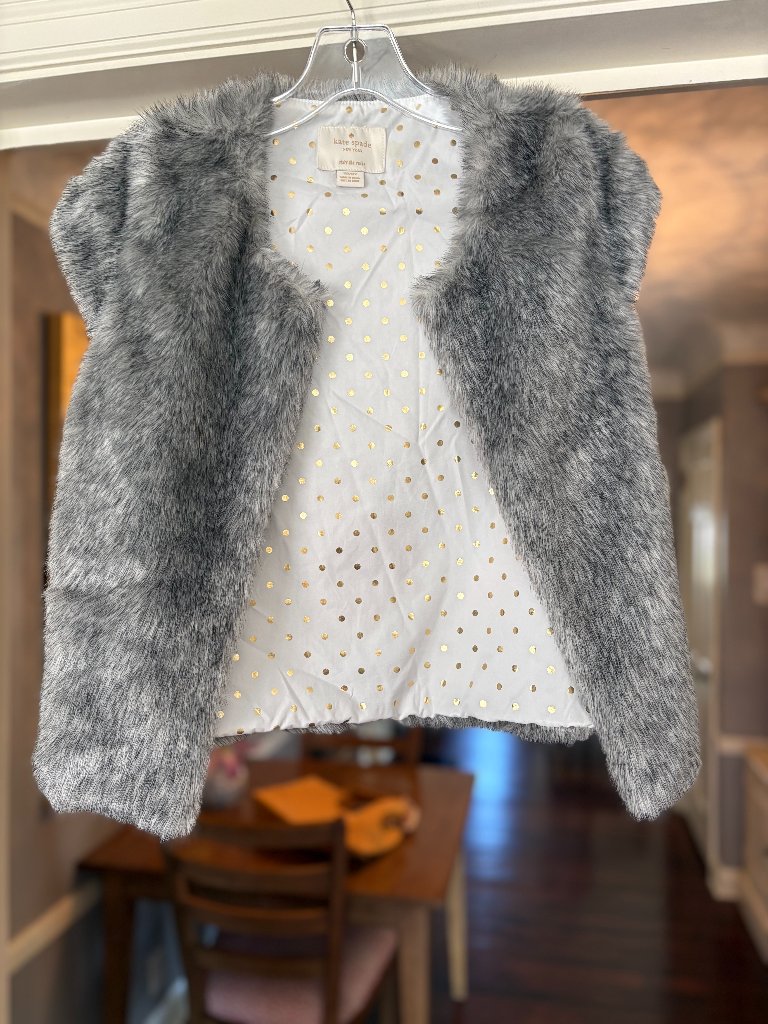 Nwot Kids Gray Faux Fur Vest With Polka Dot Lining. Size 12 Youth